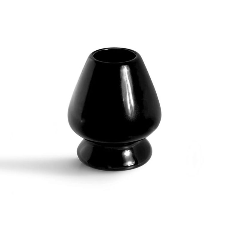 naoshi-moya-matcha-besen-chasen-halter